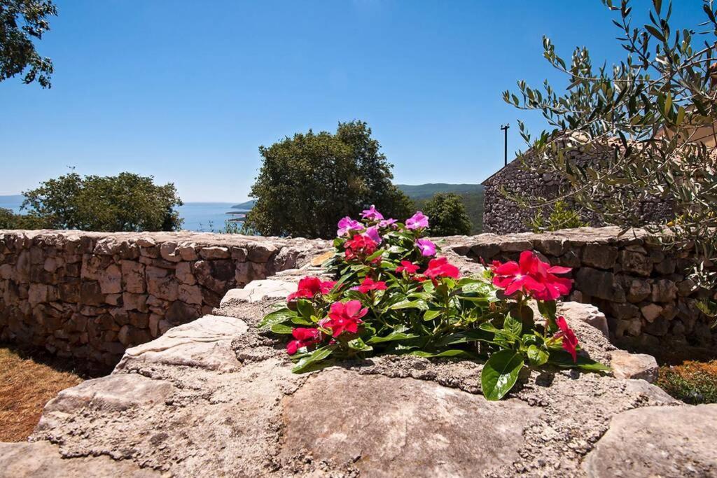 Peaceful Apartment With Beautiful Sea View Rabac Exterior foto