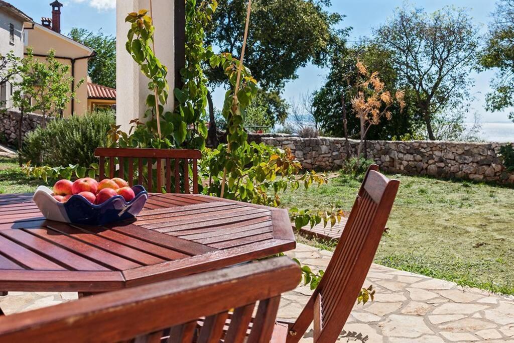 Peaceful Apartment With Beautiful Sea View Rabac Exterior foto