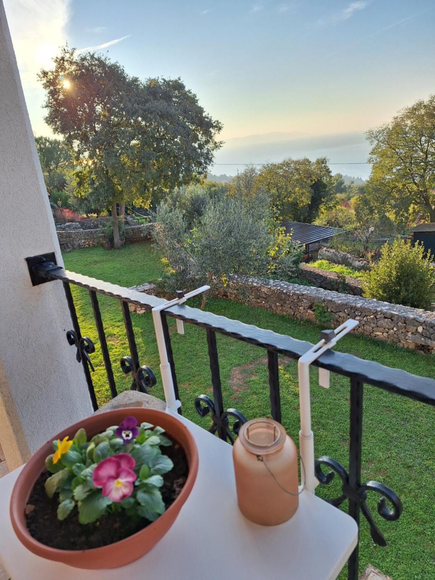 Peaceful Apartment With Beautiful Sea View Rabac Exterior foto